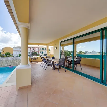 Villa Bali Armação de Pêra